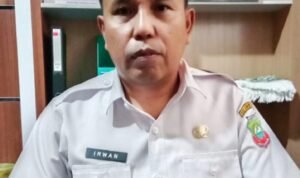 0c002425bab348f0c6d3adeea64c76b8e3a99b15391d6f20a0817fe475a1b0c6.0